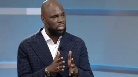 Afrique du Sud | Pretoria : Kemi Seba arrêté pour tentative d’émigration clandestine Kemi Seba fait l’objet d’un mandat d’arrêt international émis en décembre 2025 par le Bénin (dont il est originaire) pour avoir soutenu une tentative de coup d'Etat dans ce pays. Les autorités sud-africaines ont annoncé avoir lancé une procédure d'extradition.