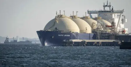 Ce conflit constitue un choc supplémentaire pour une région déjà confrontée à une faible croissance de la productivité, à un dynamisme limité du secteur privé et à des défis persistants sur le marché du travail.