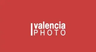 Le choix du Maroc comme invité d’honneur de cette édition de Valencia Photo Festival consacre la vitalité de sa scène photographique contemporaine et son rôle central dans les échanges artistiques méditerranéens. Une reconnaissance saluée par les Rencontres de la Photographie de Marrakech, qui voient dans cette invitation un levier de dialogue culturel entre les deux rives.