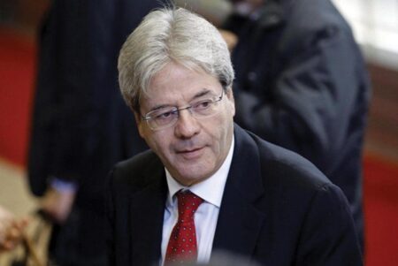 Paolo Gentiloni, Premier ministre d'Italie