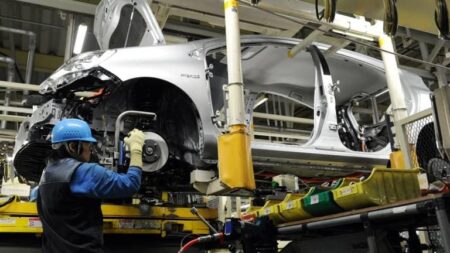 Une usine de construction automobile en Afrique du sud
