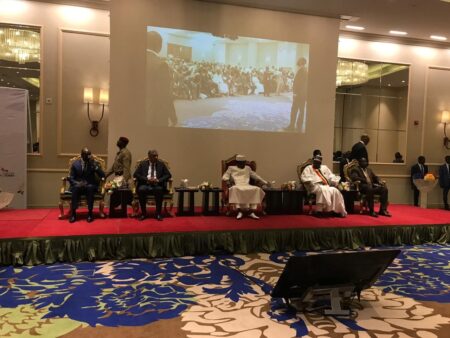 Ouverture par le Président Idriss Deby Itno du Forum économique international d'investissements Tchad-Monde Arabe