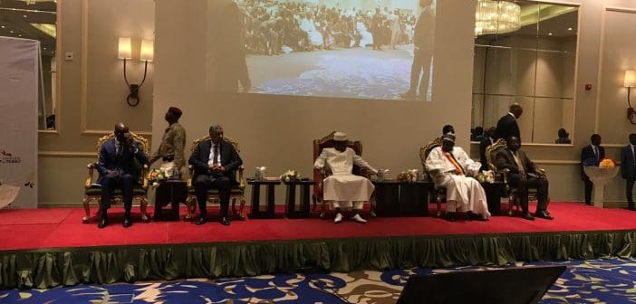 Ouverture par le Président Idriss Deby Itno du Forum économique international d'investissements Tchad-Monde Arabe