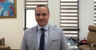 Grand entretien. Essam Daoud : Président des cimentiers de Côte d’Ivoire, Directeur général de CIM Ivoire Essam Daoud Président des cimentiers de Côte d’Ivoire, Directeur général de CIM Ivoire