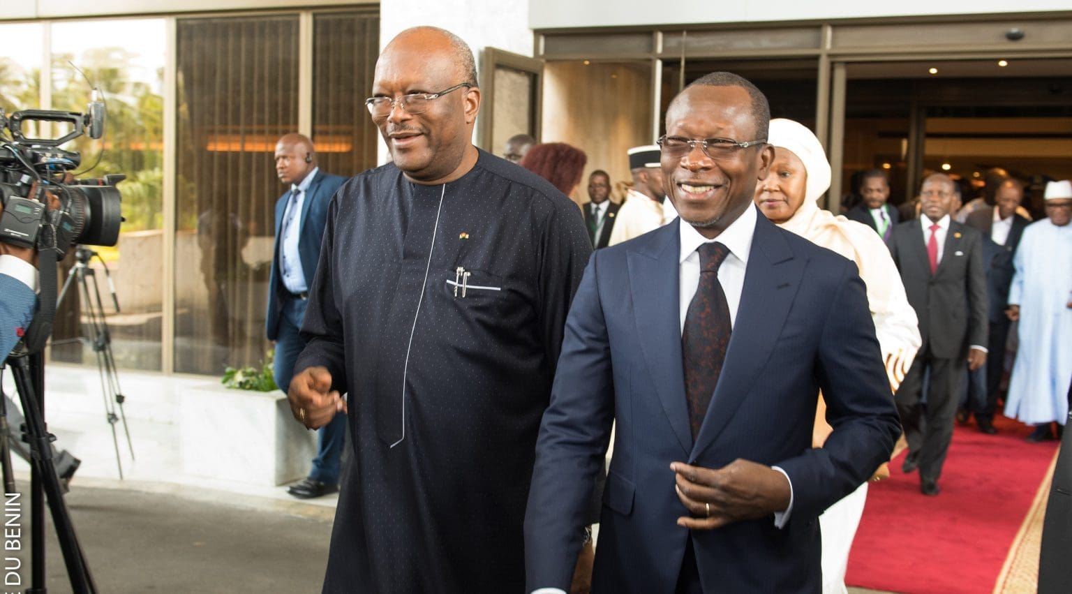Coopération transfrontalière : Le Bénin et le Burkina Faso aplanissent les tensions Les Présidents Roch Marc Christian Kaboré du Burkina Faso et Patrice Talon du Benin