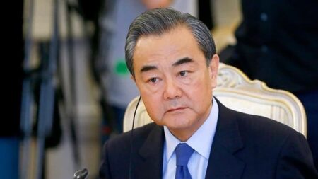 «La Chine et l'Afrique feront progresser l'amitié traditionnelle, approfondiront la solidarité et la coopération et ouvriront un nouvel espace pour accélérer le développement commun lors du prochain Sommet Chine-Afrique», a déclaré le chef de la diplomatie chinoise lors d’une conférence de presse à Pékin.