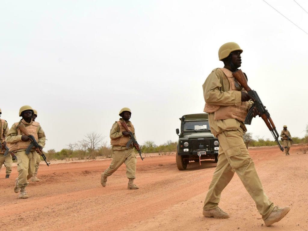 Burkina Faso : Les promesses du patron de l’armée