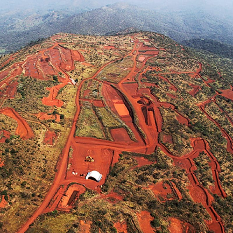 Guinée/Extraction minière : suspension des activités sur le gisement de Simandou