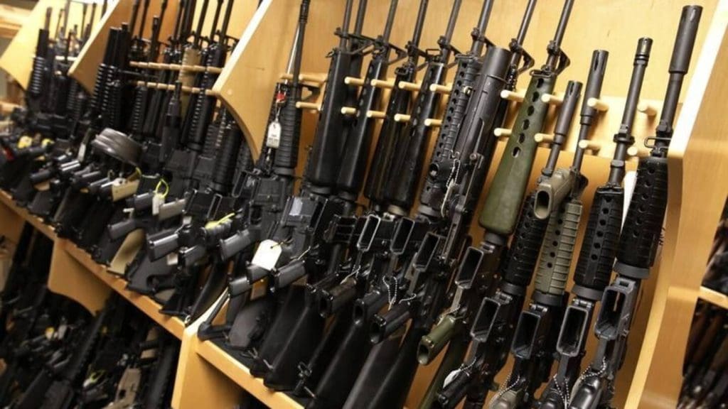 Les marchands d’armes se portent comme un charme Marchands d'armes