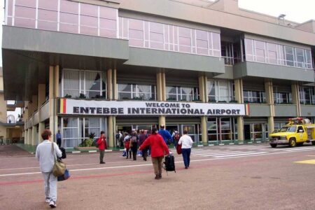 Tourisme : L’Ouganda supprime les taxes aéroportuaires !