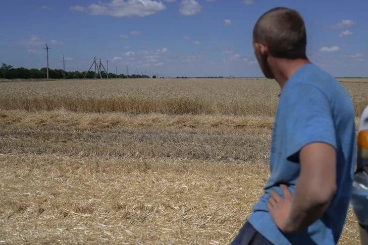 Ukraine : accord sur l’exportation des céréales, poursuite des bombardements