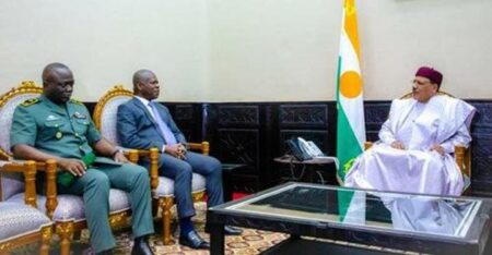 Mohamed Bazoum et Alain Nouatin