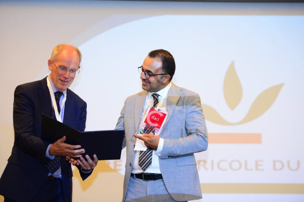 Messieurs Karim El OMARY, Contrôleur Général Groupe du CAM et Bertrand Delahaye , Président du comité de certification de l’IFACI
