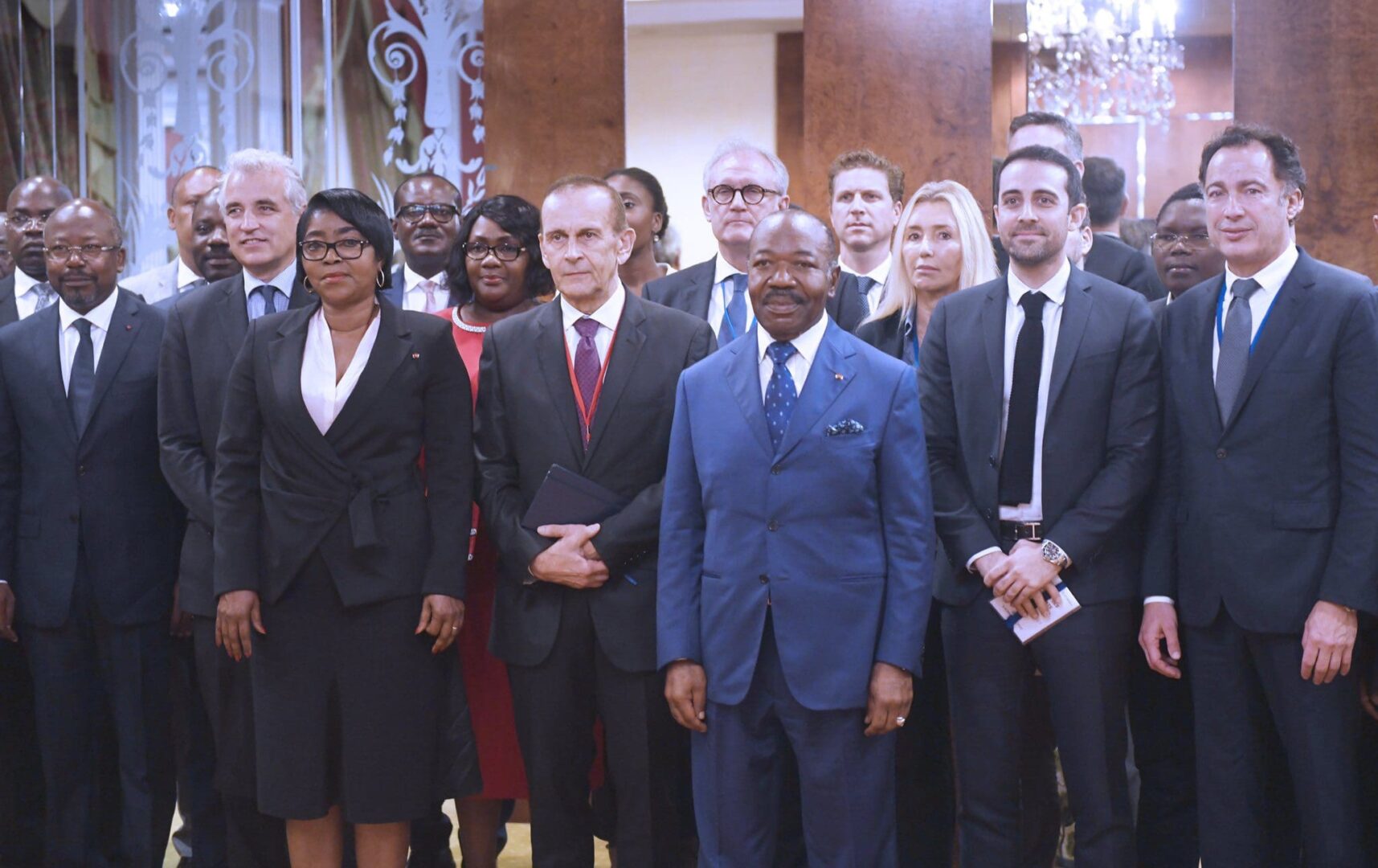 La campagne de charme du Medef au Gabon