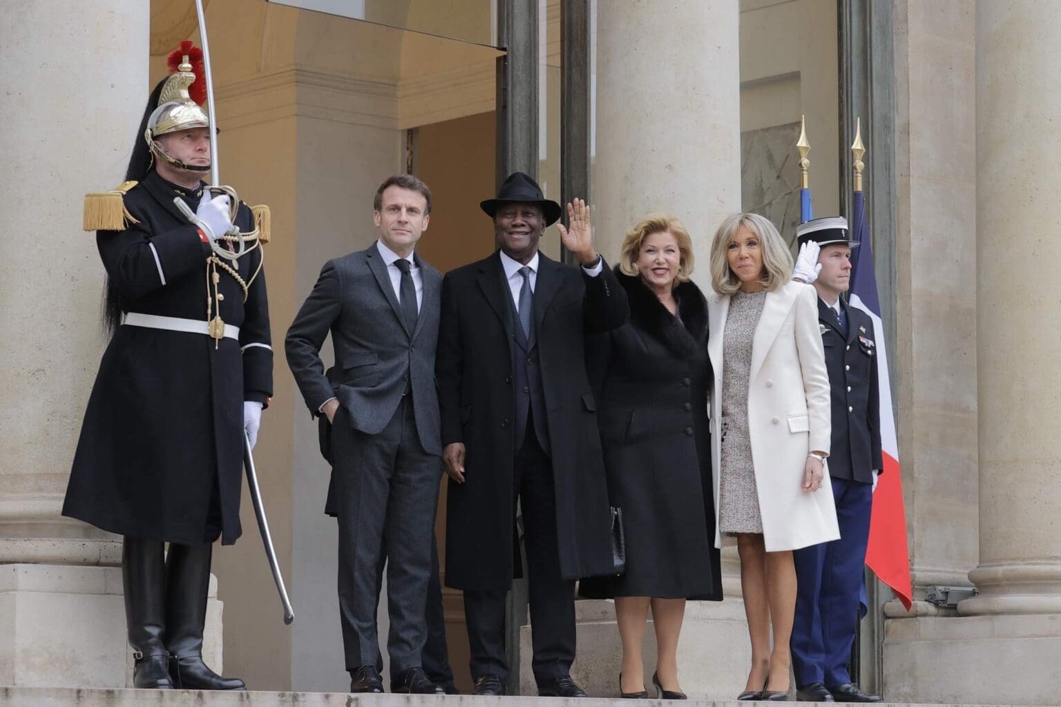 Afrique de l’Ouest : Les pays alliés de la France entre le marteau et l’enclume Visite d'Etat d'Alassane Ouattara à Paris