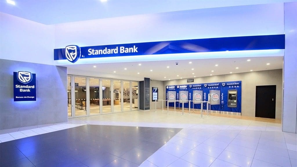 Standard Bank poursuit ses emplettes sur le continent