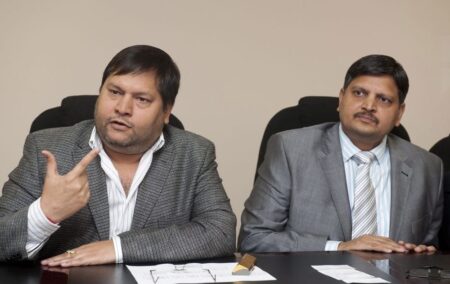 Afrique du Sud : Les Emirats rejettent l’extradition des frères Gupta
