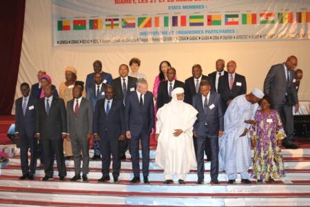 Rencontre au sommet sur le Franc CFA à Paris Rencontre au sommet sur le Franc CFA à Paris