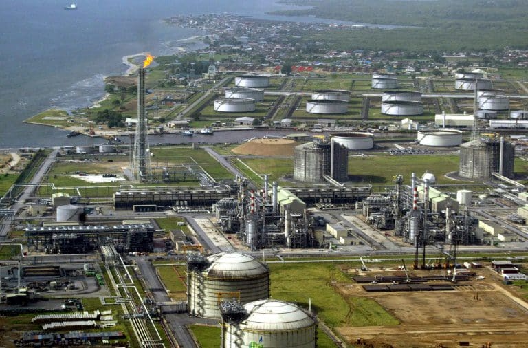 Nigeria : la dépollution d’un Etat du sud-est pétrolier estimée à des milliards d’euros (Rapport) Nigeria : la dépollution d'un Etat du sud-est pétrolier estimée à des milliards d'euros (Rapport)