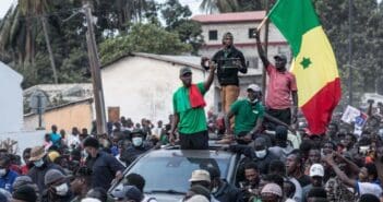 Sénégal : Ousmane Sonko défie Macky