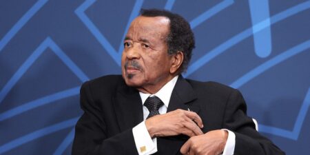 Fitch maintient inchangée la notation du Cameroun