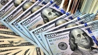 Dans le présent article, l’auteur aborde les opportunités qu’offre à l’étape actuelle pour les Etats africains, l’initiative monétaire des BRICS et esquisse sommairement les stratégies qu’ils peuvent, en attendant leur adhésion aux BRICS, et en exploitant les ressources infinies de la compensation internationale (commerciale, industrielle ou financière), implémenter sans risque pour en tirer pleinement profit.