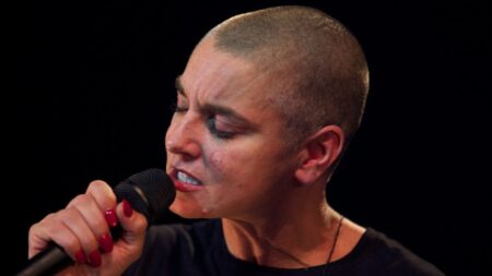 Mort de Sinead O'Connor, la chanteuse du tube "Nothing Compares 2 U"