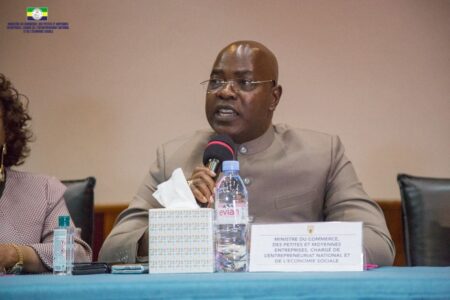 CEEAC: La mise en place d’une Union douanière au centre d’une réunion à Libreville CEEAC : La mise en place d'une Union douanière au centre d’une réunion à Libreville