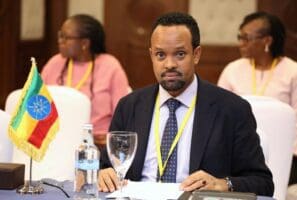 L’Ethiopie et la BAD signent un accord de subvention de 84,3 millions de dollars Ce deal, présenté comme « important » à Addis-Abeba, est le résultat de longues tractations qui se sont accélérées dans les tout derniers jours de l’année 2025 avec un comité de créanciers privés composé d’investisseurs institutionnels détenant plus de 45 % des euro-obligations éthiopiennes.