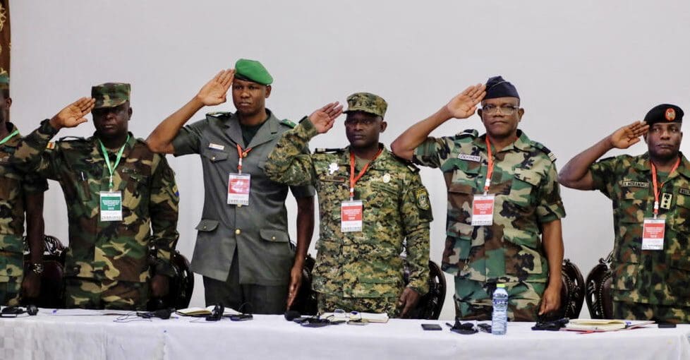 Coup d’Etat au Niger : Huis clos des chefs des armées ouest-africaines à Accra Coup d'Etat au Niger : Huis clos des chefs des armées ouest-africaines à Accra