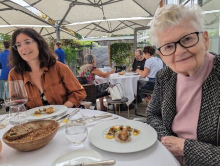 Quand la Maison Ronan Kervarrec – Le Saison accueille les 93 ans d’anniversaire de Jeanne Le Faou à Saint-Grégoire
