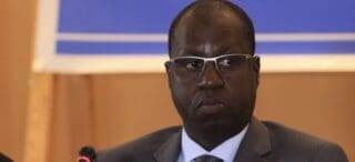 Pour des raisons liées à la sécurité nationale dans une région où écument les groupes terroristes, l’identification des abonnés est un enjeu majeur. «Nous ne devons pas baisser notre vigilance à ce sujet. Après cette grande opération de nettoyage visant à éliminer les numéros inactifs, il est essentiel que les opérateurs comprennent l’importance de conserver cette norme», a prévenu le patron de l’Arcep.