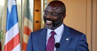 Lorsque Weah, 56 ans, a annoncé sa candidature au début de l’année 2023 dans la presse française (ndlr : journal Ouest France).