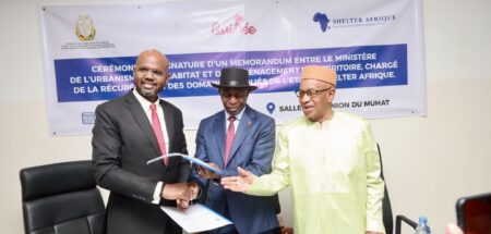 La Banque de Développement Shelter Afrique (ShafDB) conclut la signature d'un Mémorandum d’Entente (MoU) avec le gouvernement de la République de Guinée pour coopérer sur des projets visant à combler le déficit de logements et à améliorer les conditions de vie en Guinée.