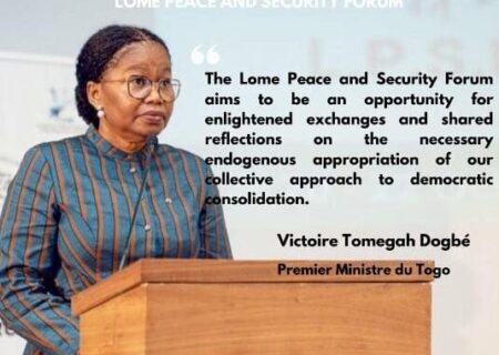 La Première ministre du Togo, Victoire Tomegah-Dogbé, qui avait présidé, le samedi 21 octobre 2023, à la cérémonie d’ouverture de la première édition de ce forum sur la Paix et la Sécurité en Afrique n’a pas manqué d’en souligner l’importance dans un contexte régionale et international trouble.