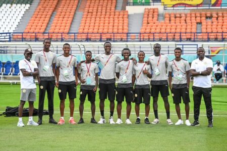 Finaliste de la Coupe d’Afrique des Nations en 2019, vainqueur de la dernière CAN en 2022, champion d’Afrique des nations des joueurs locaux (CHAN), de la CAN U20, de la CAN U17 ou encore de la CAN beach-soccer, le Sénégal a pu dominer le football africain, en raison de plusieurs facteurs notamment la qualité de formation des jeunes talents obtenue dans des académies et centres ouverts dans le pays.