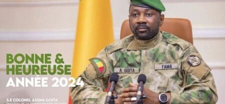 Dans son discours à la nation à l'occasion du nouvel an, Assimi Goïta a indiqué qu'«un comité chargé de piloter ce dialogue (ndlr : discussions avec des groupes de la rébellion touareg) sera mis en place dans un délai d’un mois et il devra déposer son rapport au plus tard en février.»
