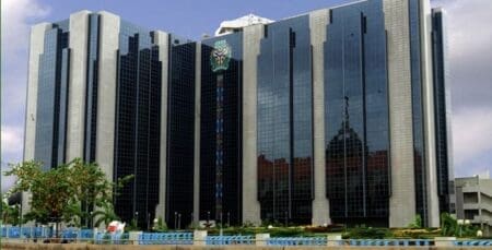 Ce n’est pas la première fois que la foudre de la Banque centrale du Nigeria s’abat sur les banques. En 2016, elle avait dissous le conseil d’administration de Skye Bank pour non-respect du ratio d’adéquation des fonds propres. 