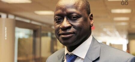 Déclaration du Groupe de la Banque mondiale sur l’accord de restructuration de la dette du Ghana «Cet accord contribuera à débloquer le soutien financier des institutions financières internationales, notamment une opération d’appui budgétaire de 300 millions de dollars soutenue par l’IDA, qui sera examinée par le Conseil d’administration de la Banque mondiale la semaine prochaine. Cela aidera le Ghana à se redresser, à attirer des investissements et à rétablir une croissance durable», a déclaré Ousmane