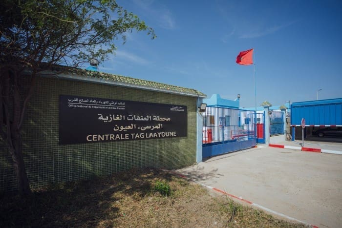Maroc : L’ONEE, Nareva et GE sur la piste de l’hydrogène vert La centrale électrique ciblée est équipée de trois turbines à gaz lourdes et fonctionne au fioul lourd. Dans le cadre du projet, l’une des turbines à gaz de GE Vernova sera convertie pour fonctionner entièrement à l’hydrogène. Les partenaires testeront une solution intégrée pour fournir 100 % d’hydrogène à la turbine pendant les périodes de pointe.
