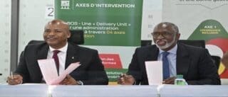 Selon le responsable du projet pétrochimie de Petrosen, l’usine va surtout fabriquer de l’urée, "un engrais entièrement importé au Sénégal et important pour l’amélioration des rendements agricoles", a-t-il souligné.