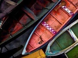 Destinations émergentes et tourisme du futur : où se trouve réellement la fondation de la France Equinoxiale ? Le rôle de Daniel de La Touche de La Ravardière a été majeur non seulement pour la France, mais surtout pour le Brésil et le Maranhão. Après la découverte des terres des Guyanes en 1604, où il dut se séparer de ses biens pour explorer l'Amérique à partir de 1612, il fonda les premières villes de la haute région du pays, d'abord dans le Ceara, puis le Para, une immensité représentant près de la moitié du territoire brésilien, dont une bonne partie est située dans la région amazonienne.