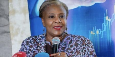 Investissements : La Côte d’Ivoire voit grand Le Centre de Promotion des Investissements de Côte d’Ivoire (CEPICI), guichet unique chargé de l’accueil des investisseurs, a brossé un impressionnant bilan jeudi 22 février 2024. Au total, il aura instruit des projets pour un montant de 1.000,15 milliards FCFA en 2023, soit une croissance de 6% par rapport à l'année précédente. Pour l'année 2024, le Centre vise un total de 1.454 milliards FCFA d'investissements.