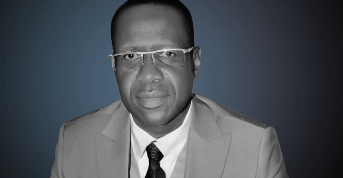 CEMAC : Le Centrafricain Yvon Sana Bangui nouveau gouverneur de la BEAC Une réforme de la gouvernance des institutions de la Communauté économique et monétaire de l’Afrique centrale (CEMAC) impose une présidence tournante à tous les postes clefs des institutions communautaires dont la BEAC qui vient de nommer son nouveau gouverneur.