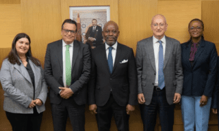 Assurance : Le Maroc propose son expertise à la RDC Cette mission d’échange intervient dans le cadre du protocole d’accord, signé en 2017, entre l’ACAPS et l’ARCA visant à promouvoir la coopération et le développement du secteur des assurances ainsi que l’échange de connaissances, d’expertises et de compétences.