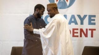 L’opposant Sonko attendu en Casamance, avec le candidat de son camp à la présidentielle au Sénégal MM. Sonko et Faye ont été libérés jeudi soir après des mois de détention, en vertu d'une loi d'amnistie adoptée la semaine passée à l'instigation du président Macky Sall, qui ne se présente pas au scrutin présidentiel, après deux mandats de sept et cinq ans depuis 2012.