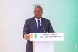 Fondée en 1991 et basée à Londres, la BERD a pour mission de faciliter dans les pays membres la transition vers des économies de marché plus vertes, plus inclusives, plus résilientes et compétitives.
