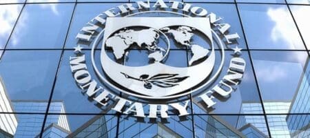 Maroc : Le FMI projette une croissance de 3,1% en 2024 et 3,3% en 2025 Au niveau de la région Moyen-Orient et Asie centrale, la croissance devrait atteindre 2,8% cette année et 4,2% en 2025, alors qu’en Afrique subsaharienne, le taux de croissance se chiffre à 3,8% en 2024 et à 4% l’année suivante. Par ailleurs, l’institution de Bretton Woods anticipe une croissance mondiale résiliente pour 2024 et 2025 autour de 3,2%, estimant que la plupart des indicateurs semblent annoncer un "atterrissage en douceur."