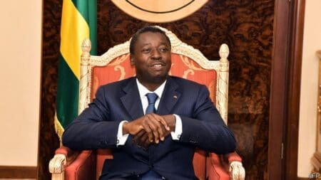 "Les Togolais sont en colère et ils veulent que ce projet de loi constitutionnelle soit purement et simplement retiré", a assuré à l'AFP Nathaniel Olympio, Président du Parti des Togolais (PT), qui estime que le pouvoir est "en train de créer du désordre dans ce pays".