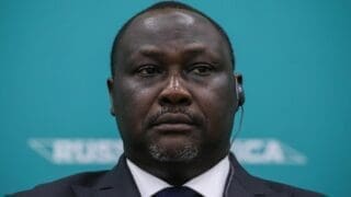 «Si nous voulons atteindre le niveau zéro émission nette, nous devons nous concentrer sur les investissements», a déclaré le PDG de l’AFC, Samaila Zubairu, cité par Bloomberg. L'Afrique a le potentiel de générer plus de 110 gigawatts à partir de l'énergie éolienne et dispose par ailleurs d'un énorme potentiel solaire inexploité. A cela s'ajoutent, 250 gigawatts de potentiel hydroélectrique.